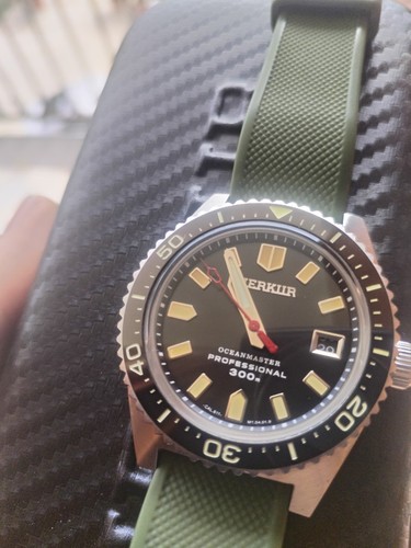 Merkur 62mas seiko - merkur, movt